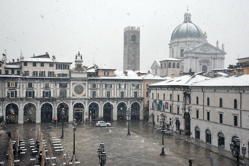 La prima neve nel Bresciano è arrivata il 2 dicembre - Foto, Photogallery