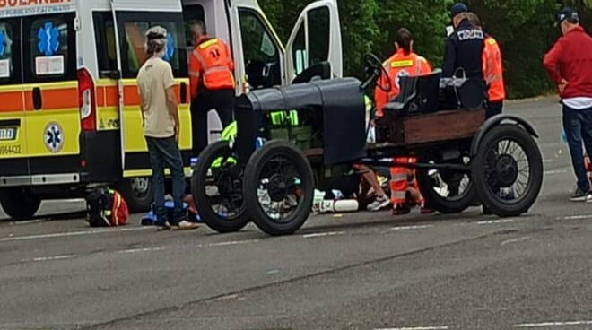 Montichiari Grave Incidente Con Le Auto Storiche Quibrescia