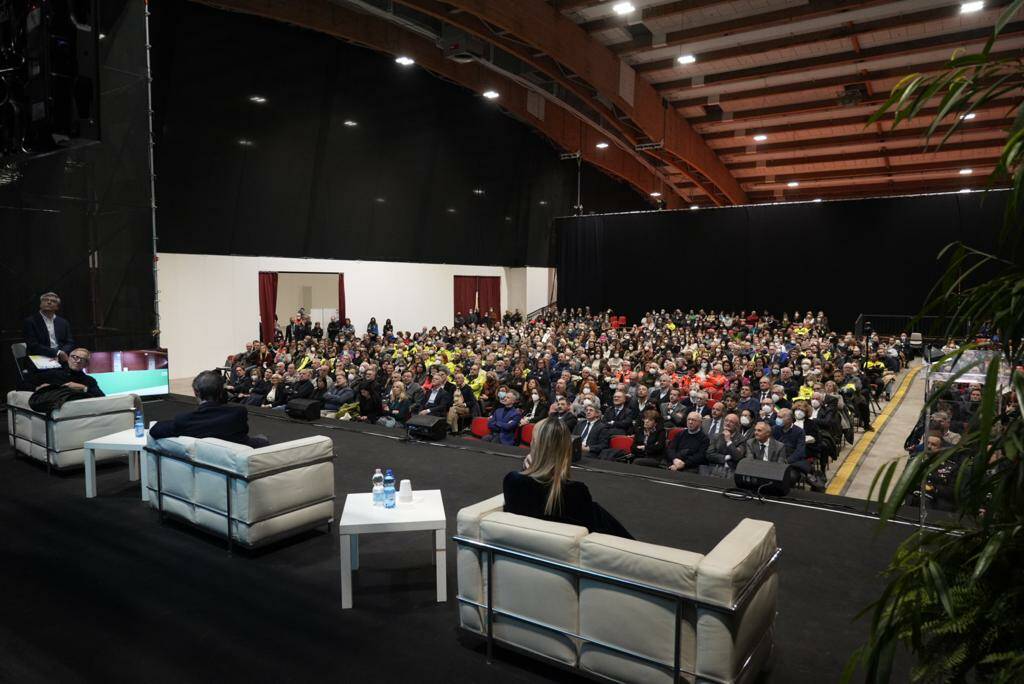 Attilio Fontana e Guido Bertolaso a brescia