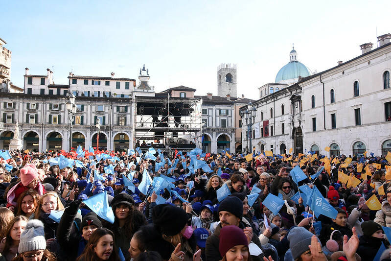 Capitale della cultura bambini in piazza loggia sabato 21 gennaio 2023