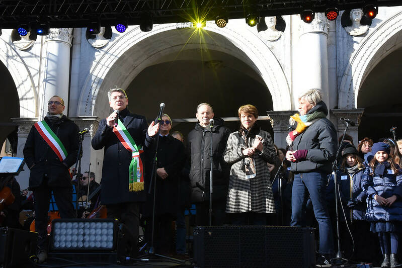 Capitale della cultura bambini in piazza loggia sabato 21 gennaio 2023