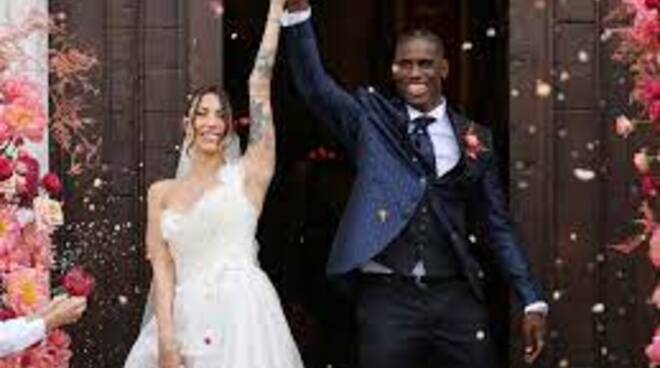 Enock Barwuah matrimonio