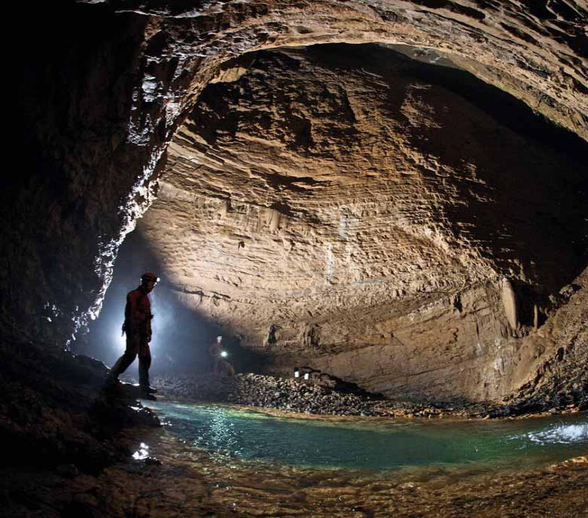 Ottavia Piana speleologa di Adro ferita Grotta di Bueno Fonteno Soccorso alpino