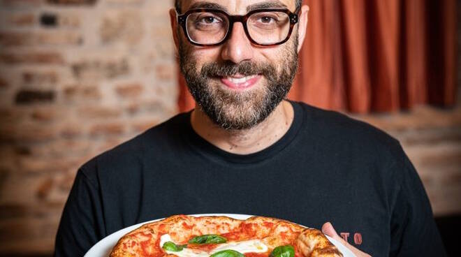 Antonio Pappalardo patron di Inedito pizzeria