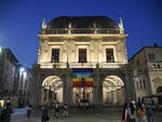 Bandiera della Pace Palazzo Loggia