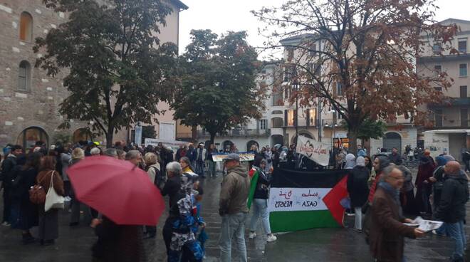 manifestazione pro palestina Brescia