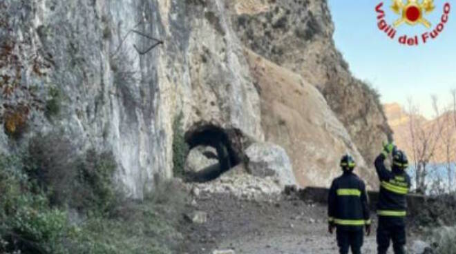 Frana Tremosine lago di Garda