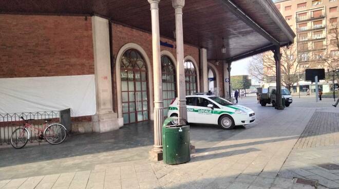 Presidio in stazione Polizia Locale Brescia