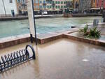 Riva del Garda acqua del lago giallastra