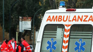 ambulanza soccorritori soccorso