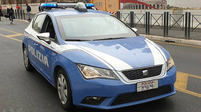 Polizia di Stato pattuglia Volante