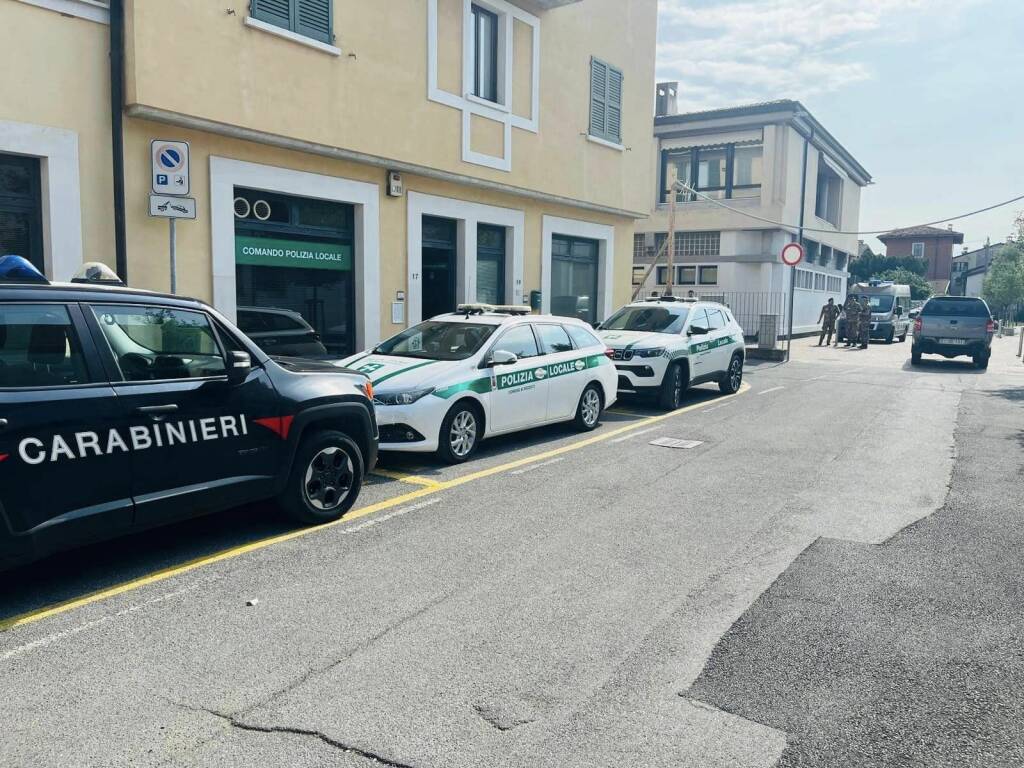 Polizia locale e carabinieri