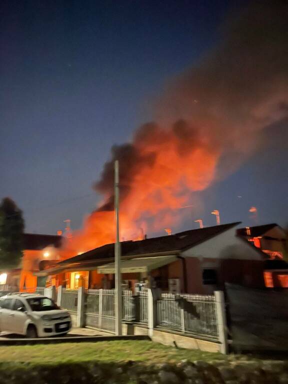 Incendio Villaggio Badia Traversa Undicesima