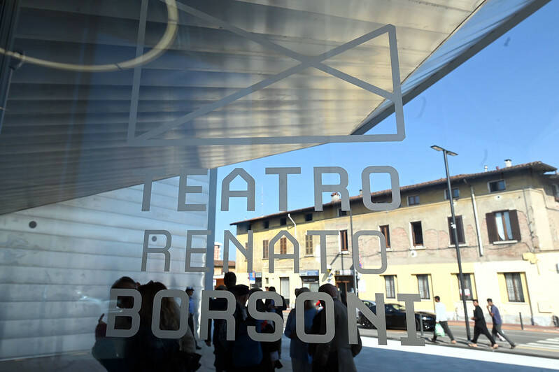 Brescia inaugurato Teatro Borsoni