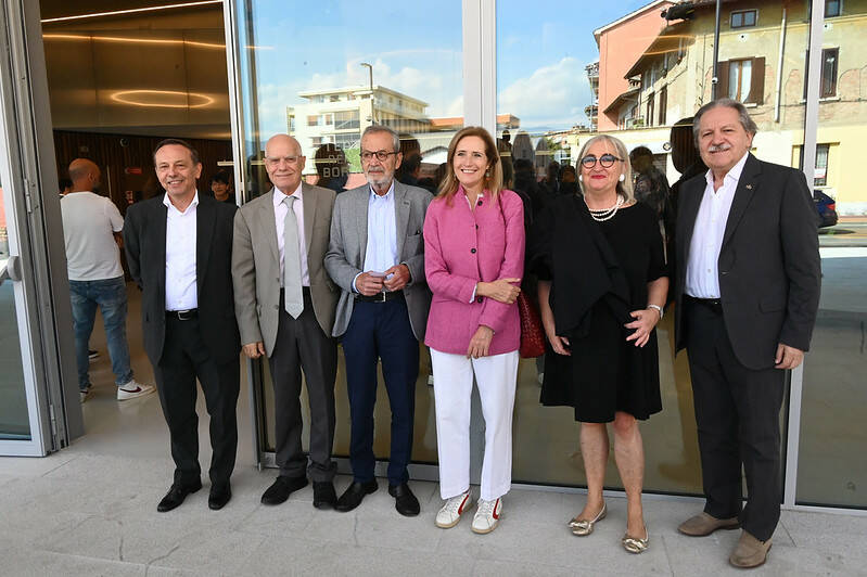 Brescia inaugurato Teatro Borsoni