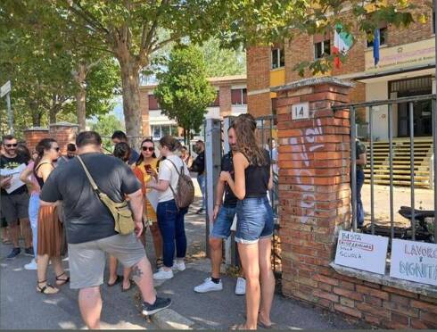 Manifestazione insegnanti USP 